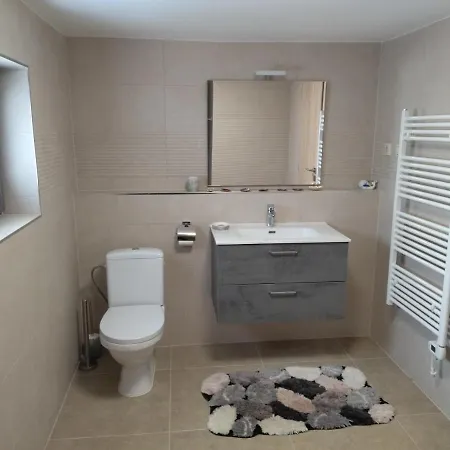 Zdenka Apartmants Apartament *