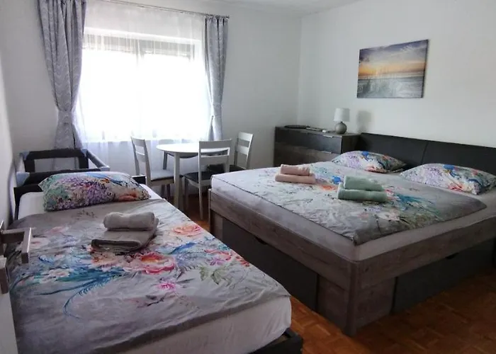 Apartament Zdenka Apartmants *